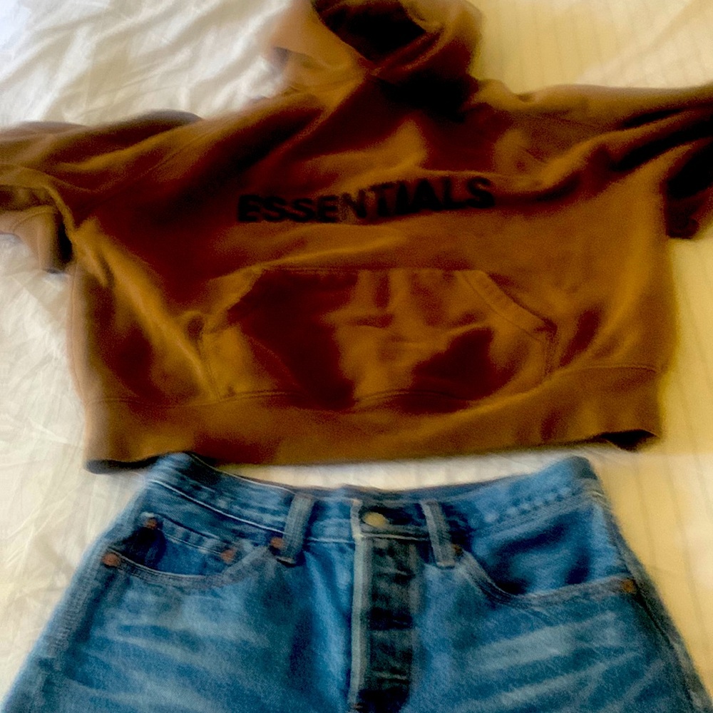 Essentials hoodie and Levi’s cut off short